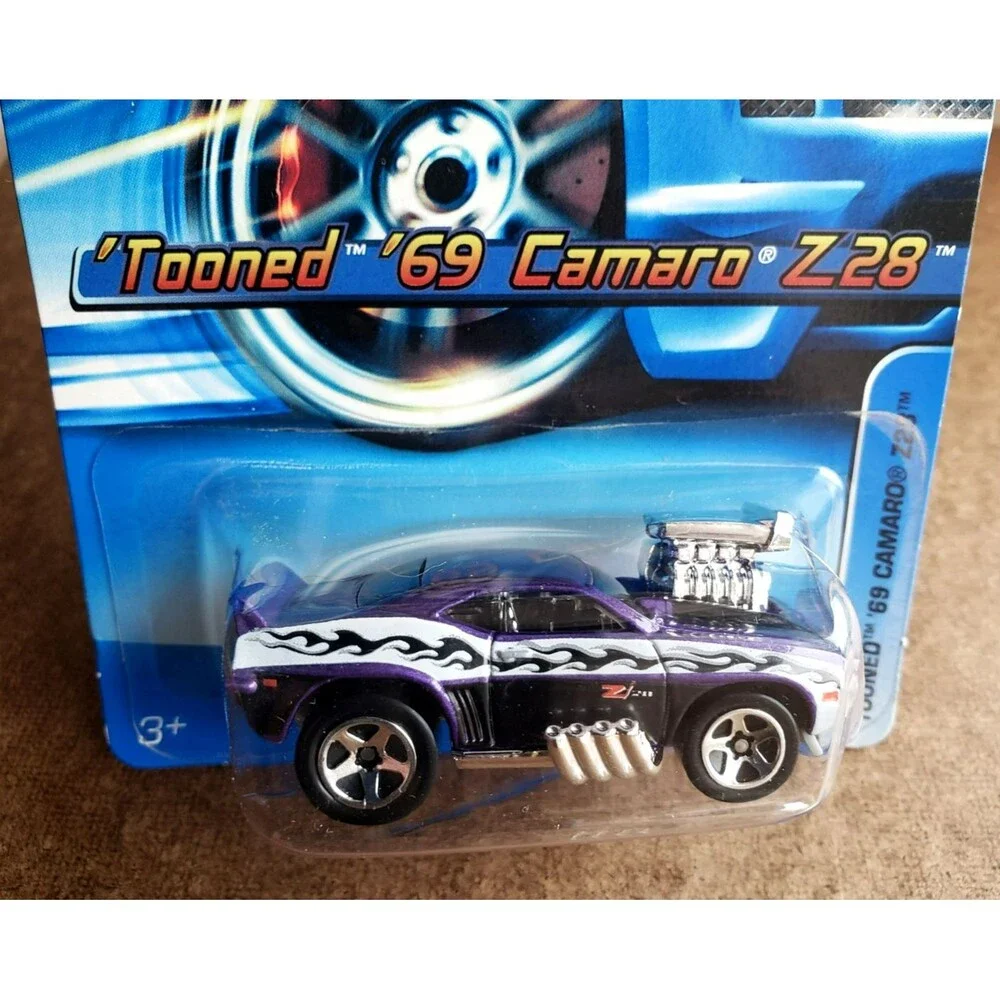 Hot Wheels TOONED '69 CAMARO Z28 Metalflake Purple 124 1:64 K-Mart Exclusive 5SP